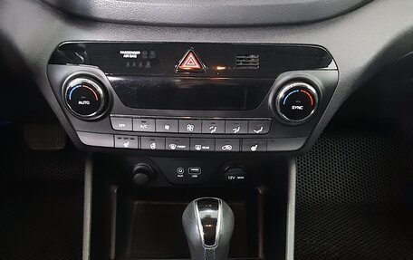 Hyundai Tucson III, 2018 год, 2 200 000 рублей, 11 фотография
