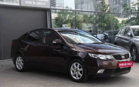 KIA Cerato III, 2010 год, 897 000 рублей, 3 фотография