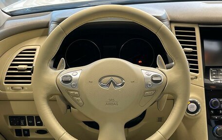 Infiniti FX II, 2011 год, 2 275 900 рублей, 12 фотография