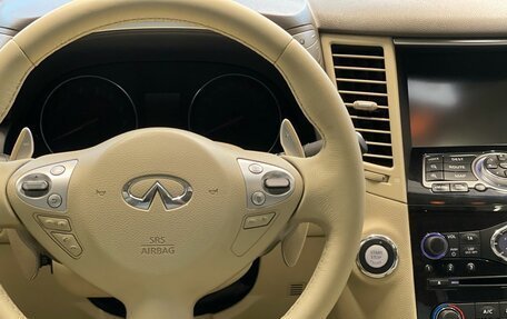 Infiniti FX II, 2011 год, 2 275 900 рублей, 13 фотография