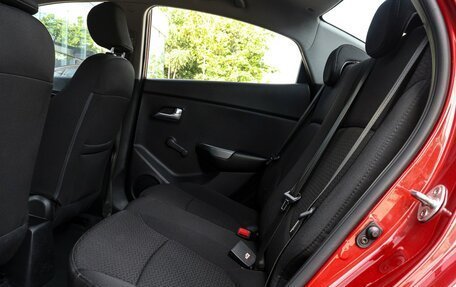KIA Rio III рестайлинг, 2013 год, 937 000 рублей, 10 фотография