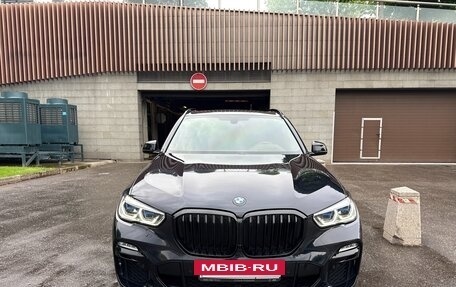 BMW X5, 2019 год, 7 850 000 рублей, 2 фотография