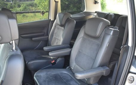 Volkswagen Sharan II, 2015 год, 2 199 000 рублей, 9 фотография