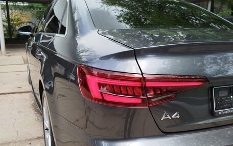Audi A4, 2018 год, 2 650 000 рублей, 4 фотография
