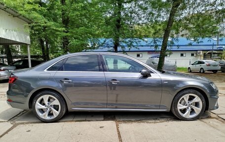 Audi A4, 2018 год, 2 650 000 рублей, 8 фотография