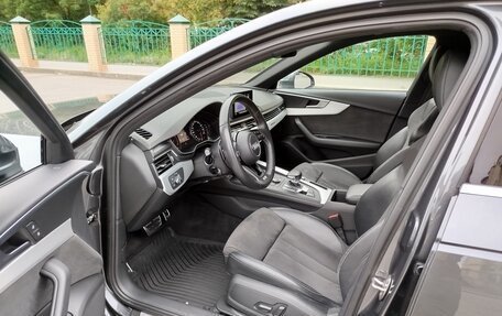 Audi A4, 2018 год, 2 650 000 рублей, 13 фотография