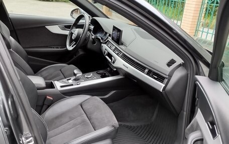 Audi A4, 2018 год, 2 650 000 рублей, 15 фотография