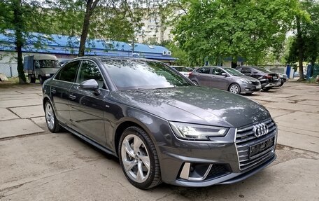 Audi A4, 2018 год, 2 650 000 рублей, 23 фотография