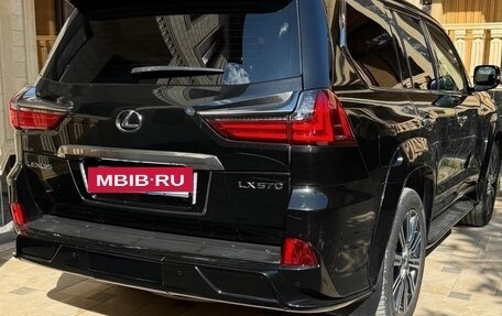 Lexus LX III, 2019 год, 8 100 000 рублей, 7 фотография