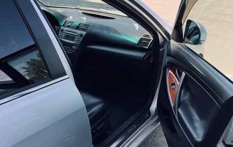 Toyota Camry, 2011 год, 1 599 000 рублей, 7 фотография