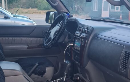 Nissan Patrol, 2000 год, 1 350 000 рублей, 7 фотография
