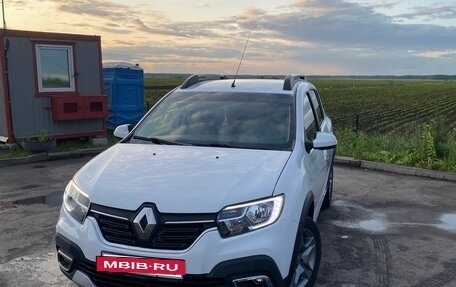 Renault Sandero II рестайлинг, 2019 год, 870 000 рублей, 10 фотография