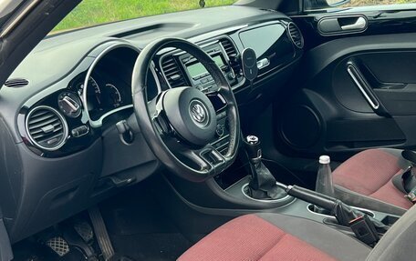 Volkswagen Beetle, 2015 год, 1 290 000 рублей, 18 фотография