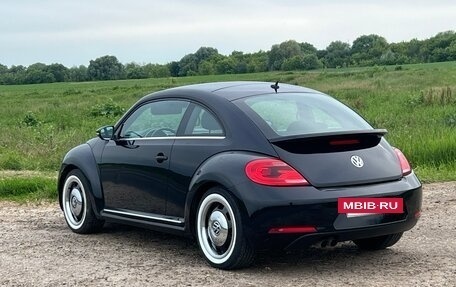 Volkswagen Beetle, 2015 год, 1 290 000 рублей, 5 фотография