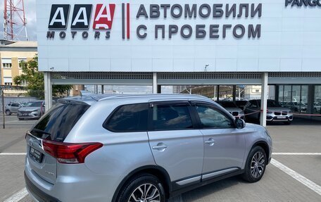 Mitsubishi Outlander III рестайлинг 3, 2018 год, 1 827 000 рублей, 5 фотография