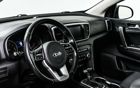 KIA Sportage IV рестайлинг, 2019 год, 2 398 000 рублей, 12 фотография