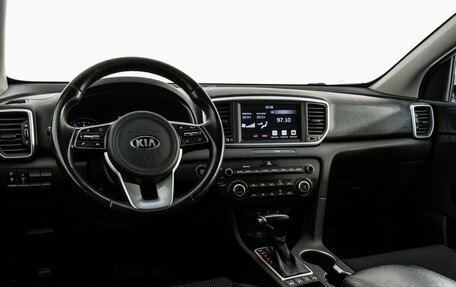 KIA Sportage IV рестайлинг, 2020 год, 2 299 000 рублей, 12 фотография