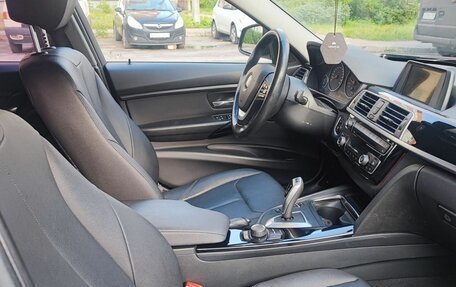 BMW 3 серия, 2017 год, 1 790 000 рублей, 9 фотография
