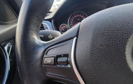 BMW 3 серия, 2017 год, 1 790 000 рублей, 12 фотография