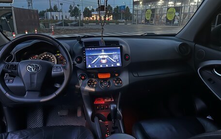 Toyota RAV4, 2010 год, 1 400 000 рублей, 8 фотография