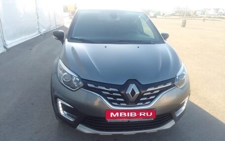Renault Kaptur I рестайлинг, 2021 год, 1 370 000 рублей, 5 фотография