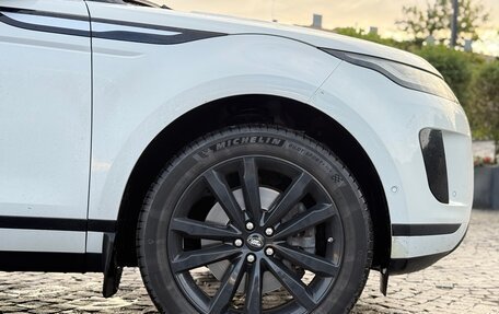 Land Rover Range Rover Evoque II, 2019 год, 3 149 000 рублей, 15 фотография