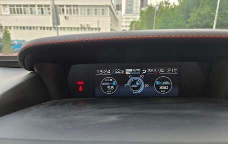 Subaru Levorg I, 2017 год, 2 050 000 рублей, 12 фотография