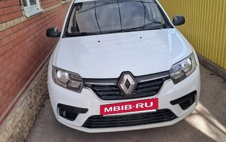 Renault Logan II, 2018 год, 600 000 рублей, 8 фотография