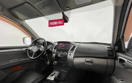 Mitsubishi Pajero Sport II рестайлинг, 2011 год, 1 520 000 рублей, 12 фотография