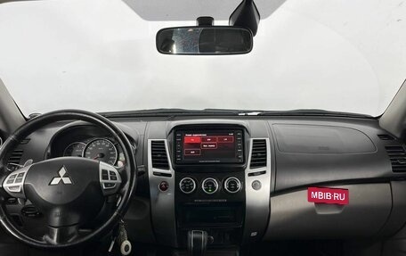 Mitsubishi Pajero Sport II рестайлинг, 2011 год, 1 520 000 рублей, 11 фотография