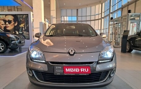 Renault Megane III, 2013 год, 898 000 рублей, 2 фотография