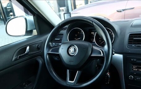 Skoda Yeti I рестайлинг, 2014 год, 970 000 рублей, 18 фотография