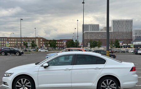 Volkswagen Passat B8 рестайлинг, 2019 год, 2 450 000 рублей, 2 фотография