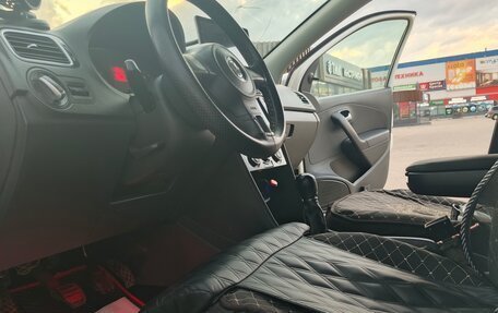 Volkswagen Polo VI (EU Market), 2013 год, 400 000 рублей, 4 фотография