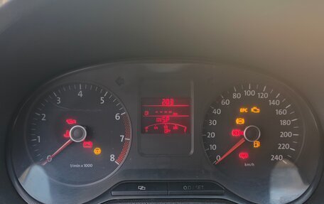 Volkswagen Polo VI (EU Market), 2013 год, 400 000 рублей, 10 фотография