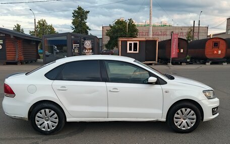 Volkswagen Polo VI (EU Market), 2013 год, 400 000 рублей, 15 фотография