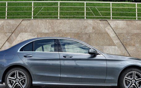 Mercedes-Benz C-Класс, 2019 год, 3 550 000 рублей, 6 фотография