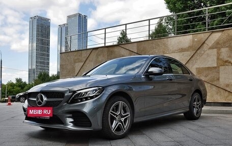 Mercedes-Benz C-Класс, 2019 год, 3 550 000 рублей, 13 фотография