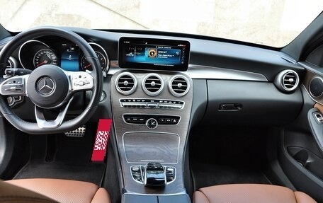 Mercedes-Benz C-Класс, 2019 год, 3 550 000 рублей, 20 фотография