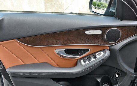 Mercedes-Benz C-Класс, 2019 год, 3 550 000 рублей, 27 фотография