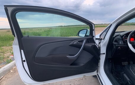 Opel Astra J, 2013 год, 780 000 рублей, 6 фотография