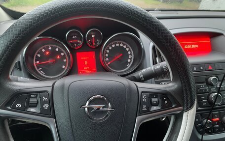 Opel Astra J, 2013 год, 780 000 рублей, 10 фотография