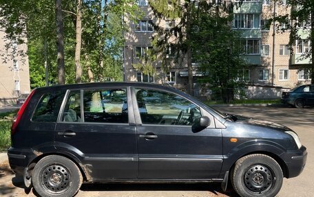 Ford Fusion I, 2005 год, 360 000 рублей, 10 фотография