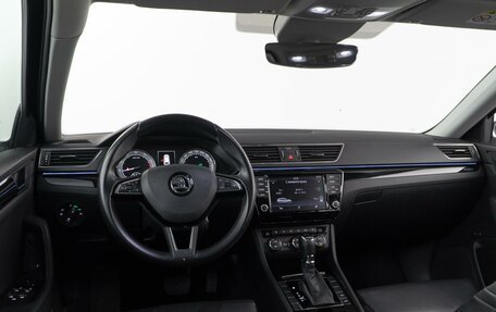 Skoda Superb III рестайлинг, 2016 год, 2 273 400 рублей, 7 фотография