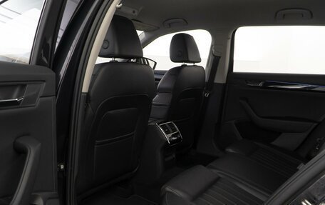 Skoda Superb III рестайлинг, 2016 год, 2 273 400 рублей, 12 фотография