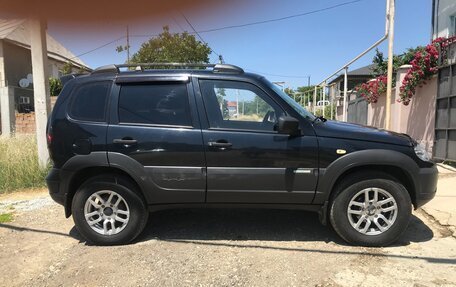 Chevrolet Niva I рестайлинг, 2014 год, 850 000 рублей, 3 фотография