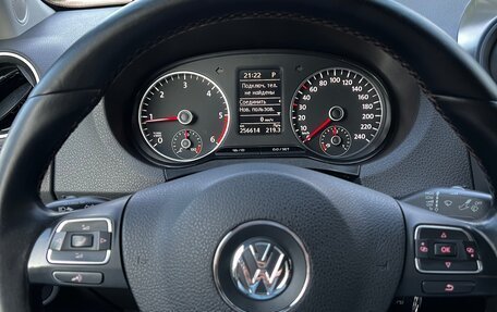 Volkswagen Amarok I рестайлинг, 2014 год, 1 500 000 рублей, 20 фотография