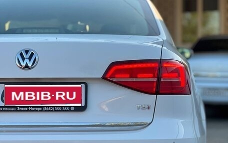Volkswagen Jetta VI, 2016 год, 1 500 000 рублей, 7 фотография