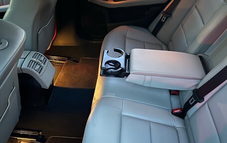 Mercedes-Benz E-Класс, 2011 год, 2 000 000 рублей, 15 фотография