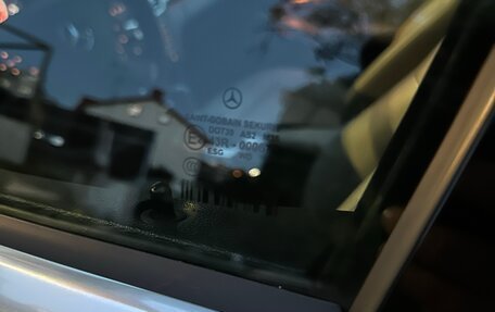 Mercedes-Benz E-Класс, 2011 год, 2 000 000 рублей, 34 фотография